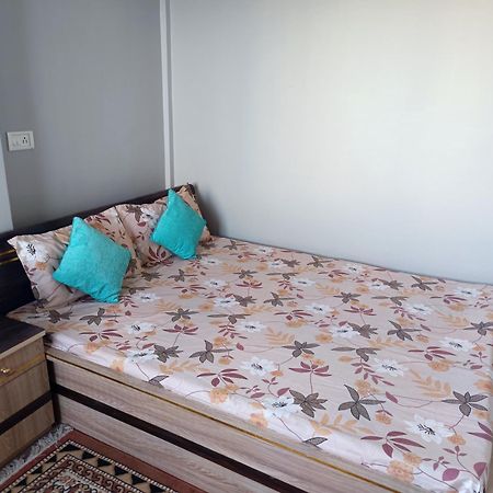 Tashi Delek Home Stay Дарджилинг Экстерьер фото